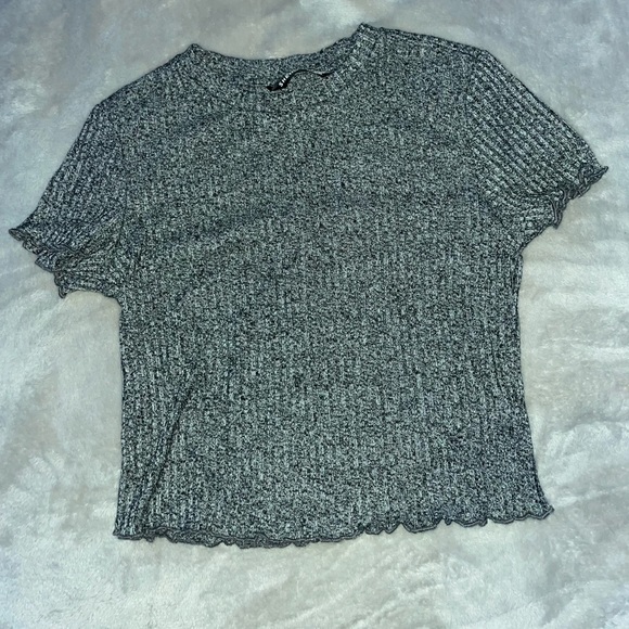 shein crop top - Picture 1 of 3